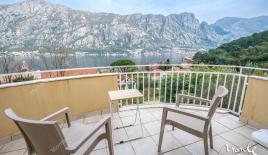 Апартаменты за 270 000 евро в Прчани, Черногория