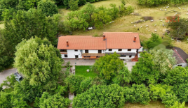 Дом за 690 000 евро в Бовеце, Словения