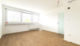 Офис за 388 000 евро в Любляне, Словения