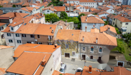 Дом за 590 000 евро в Копере, Словения