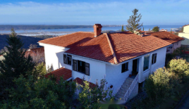 Дом за 715 000 евро в Изоле, Словения