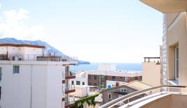 Квартира за 285 000 евро в Бечичи, Черногория