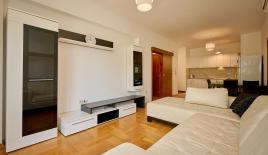 Квартира за 165 000 евро в Бечичи, Черногория