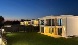 Вилла за 1 190 000 евро в Тузла, Турция