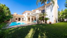 Квартира за 2 990 000 евро в Лимасоле, Кипр