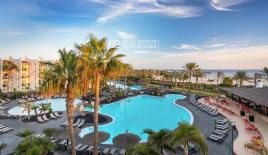 Доходный дом за 100 000 000 евро в Адехе, Испания