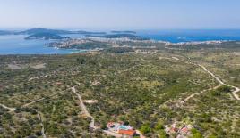 Вилла за 750 000 евро в Рогознице, Хорватия