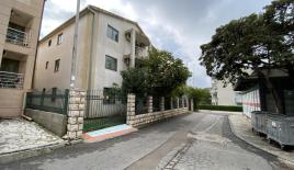 Отель, гостиница за 750 000 евро в Бечичи, Черногория