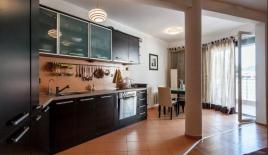 Квартира за 220 000 евро в Петроваце, Черногория