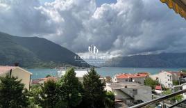 Квартира за 240 000 евро в Доброте, Черногория