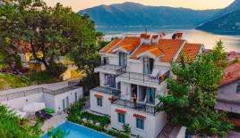 Квартира за 245 700 евро в Рисане, Черногория