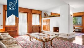 Вилла в Кортина Д'Ампеццо, Италия (цена по запросу)