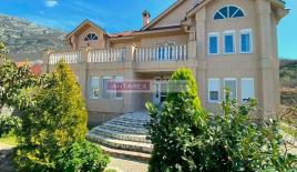 Вилла за 160 000 евро в Сутоморе, Черногория