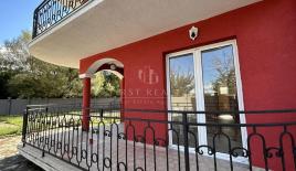 Квартира за 145 000 евро в Тивате, Черногория