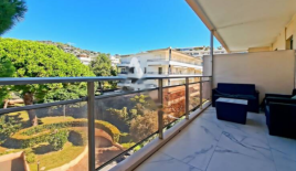 Квартира за 194 000 евро в Каннах, Франция