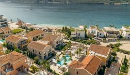 Апартаменты за 1 385 000 евро в Кумборе, Черногория