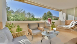 Квартира за 425 000 евро в Каннах, Франция