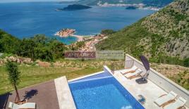 Вилла за 1 500 000 евро в Святом Стефане, Черногория