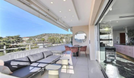 Квартира за 1 270 000 евро в Каннах, Франция