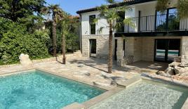 Вилла за 1 490 000 евро в Умаге, Хорватия