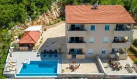 Отель, гостиница за 1 850 000 евро в Хорватии