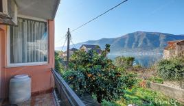 Вилла за 950 000 евро в Доброте, Черногория