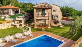 Дом за 650 000 евро в Порече, Хорватия