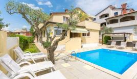 Дом за 595 000 евро в Порече, Хорватия