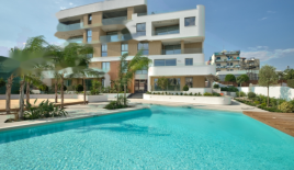 Квартира за 650 000 евро в Агиос Тихоне, Кипр