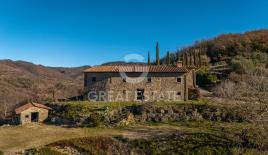 Дом за 700 000 евро в Губбио, Италия