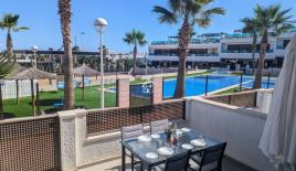 Бунгало за 1 500 евро за месяц в Ориуэла Коста, Испания