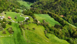 Ферма за 730 000 евро в Камнике, Словения