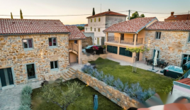 Дом за 1 200 000 евро в Копере, Словения