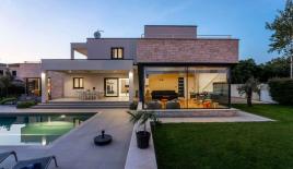 Вилла за 986 000 евро в Порече, Хорватия