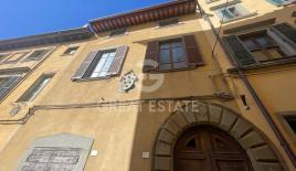 Дом за 1 700 000 евро в Кастильон-Фиорентино, Италия