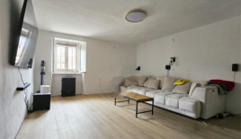 Квартира за 315 000 евро в Пиране, Словения