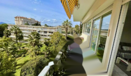 Квартира за 379 000 евро в Каннах, Франция