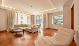 Квартира за 1 350 000 евро в Тивате, Черногория