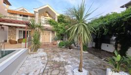 Дом за 850 000 евро в Тивате, Черногория