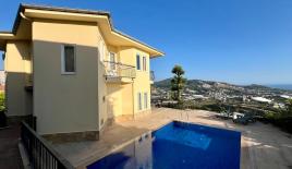 Вилла за 300 000 евро в Алании, Турция