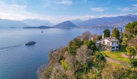 Вилла за 1 700 000 евро в Лавено-Момбелло, Италия