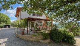 Дом за 360 000 евро в Паникале, Италия