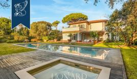 Вилла за 5 000 000 евро в Форте деи Марми, Италия