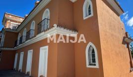 Коммерческая недвижимость за 2 800 000 евро в Эстепоне, Испания