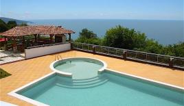 Квартира за 375 000 евро в Баре, Черногория