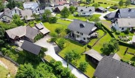 Дом за 695 000 евро в Радовлице, Словения