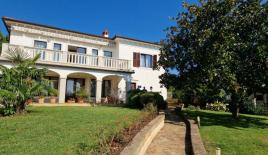 Дом за 1 750 000 евро в Умаге, Хорватия