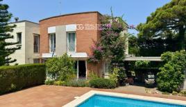 Шале за 1 690 000 евро в Барселоне, Испания