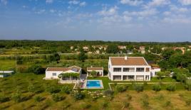 Вилла за 2 075 000 евро в Светвинченате, Хорватия