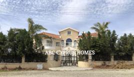 Особняк за 960 000 евро в Пафосе, Кипр